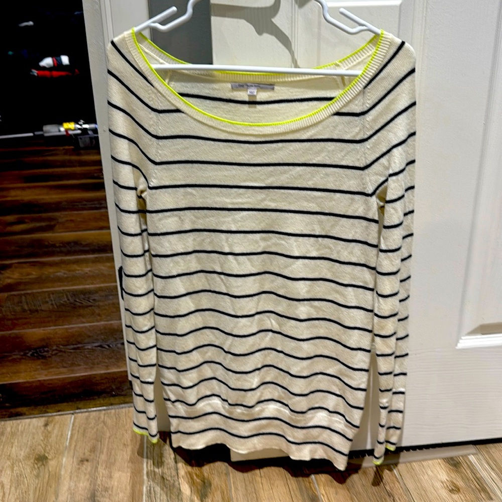 Gap XS Gently Used Striped Sweater w Neon Trim